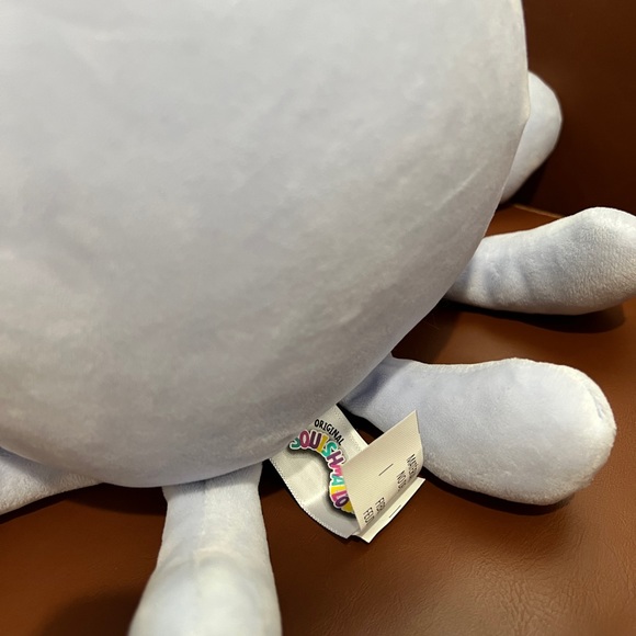 Karina the Light Blue Squid Cat 8” Squishmallow - Picture 5 of 7